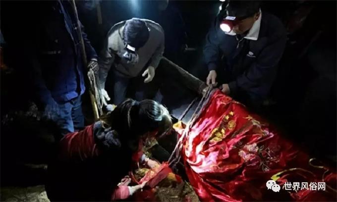 1533776948561478.jpg 4(1).jpg